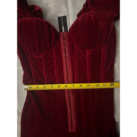 Fashion Nova Vivian Velvet Corset Jumpsuit  M NEW Renaissance Cosplay Goth Punk - Picture 9 of 12